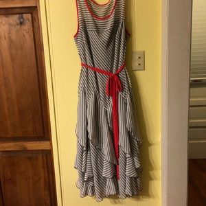 Flowy Dress with tie waist